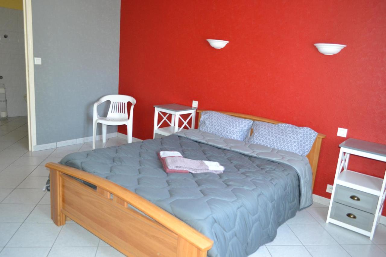 Chambres D'Hotes Farcy "La P'Tite Transhumance" Ardevon Екстериор снимка